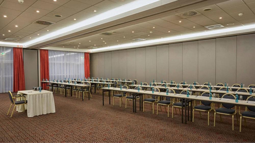 H+ Hotel Leipzig Dış mekan fotoğraf